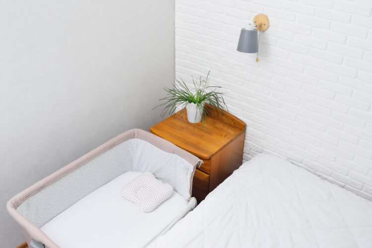 The Best Travel Cribs in 2021 Experienced Mommy