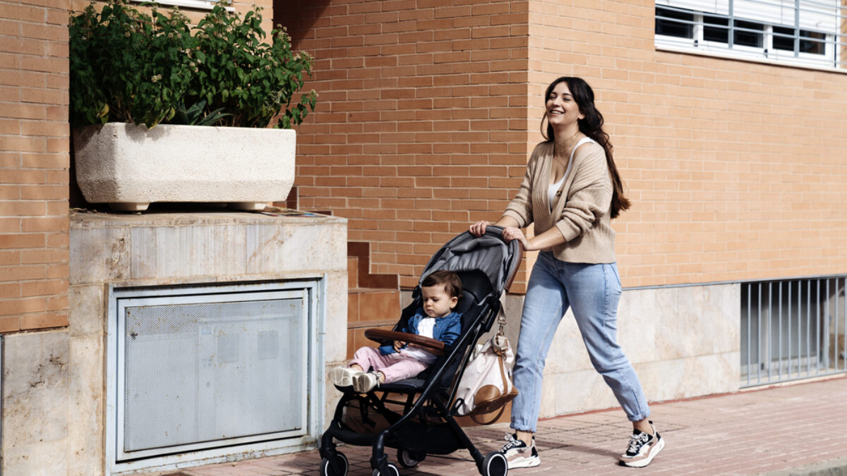 baby jogger city tour 2 vs uppababy minu
