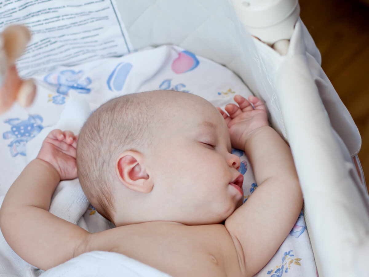 fisher price soothing motions bassinet manual