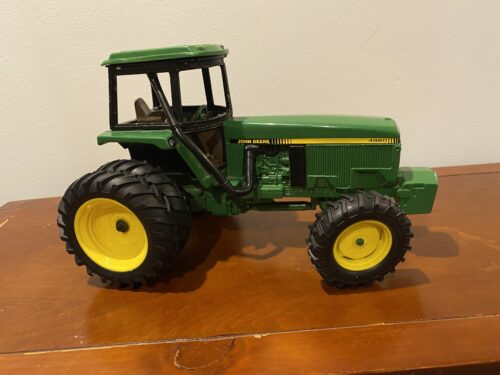 john deere 4960 toy tractor replica