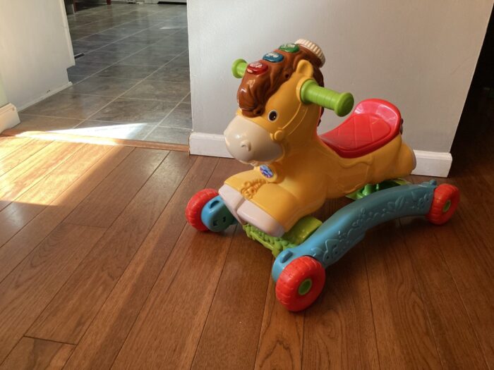 vtech gallop and rock learning pony