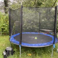 yakey 10 ft trampoline